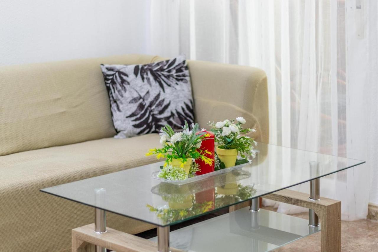 Albamar Apartamento 6 Personas Con Parking Cerca De La Playa Calp Exterior foto